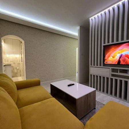 Center Deluxe Studio Niksic Exterior photo